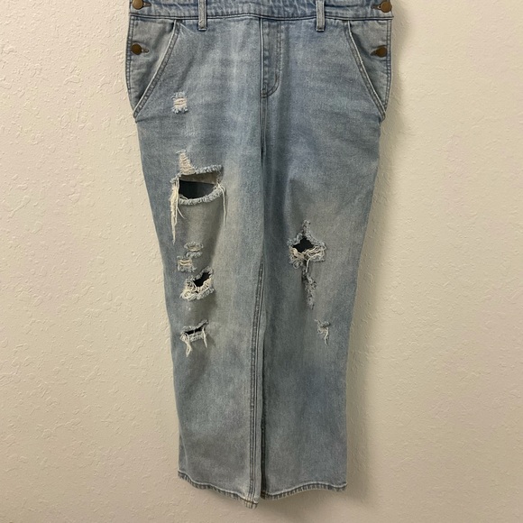 Wild Fable Target Denim Distrssed Oversized Overalls, size M - Picture 4 of 13